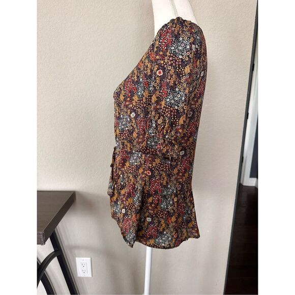 Pleione Floral Front Bunch Short Sleeve Blouse XS - Picture 5 of 7